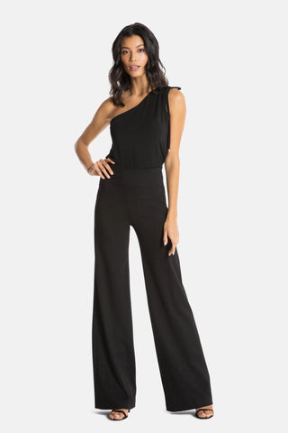 Model wearing a black of navy Francesca wide leg pants by Chloe Colette.